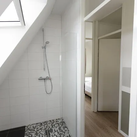 Comfy With Two Bathrooms, Close To A Villa