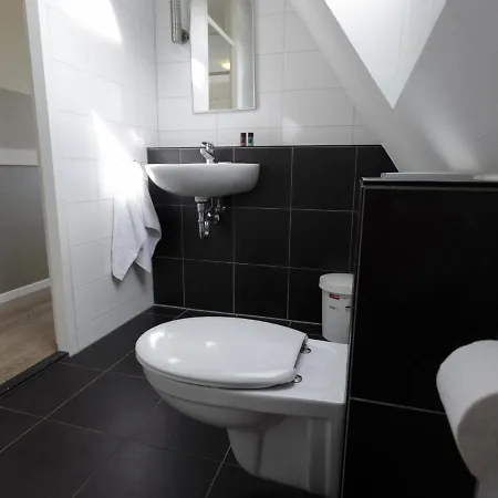 Comfy With Two Bathrooms, Close To A Heimbach