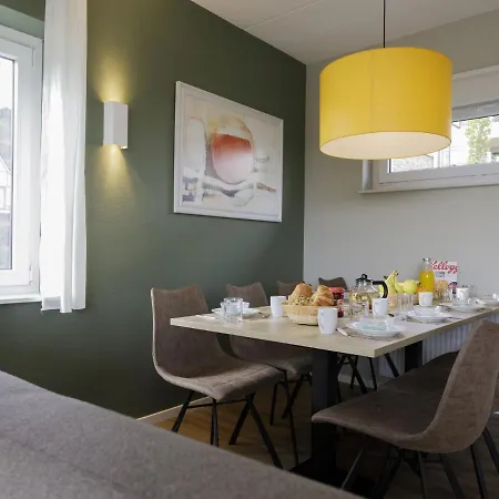 Villa Comfy With Two Bathrooms, Close To A