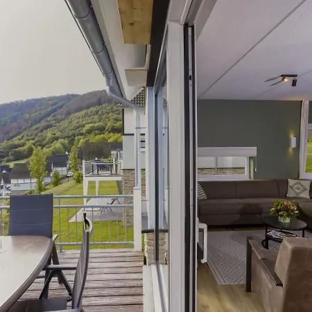 Villa Comfy With Two Bathrooms, Close To A Heimbach